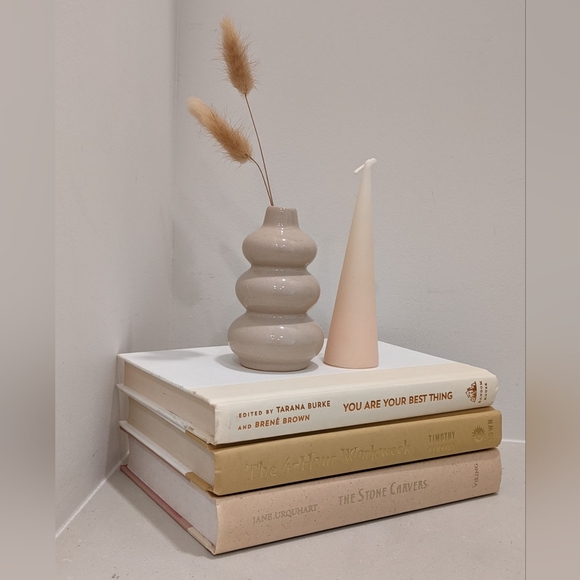 Neutral Bookstack × 3 - Picture 2 of 2